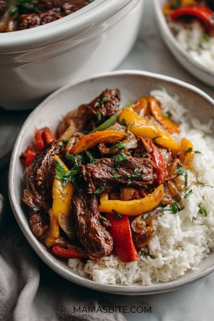 Healthy Crockpot Beef and Peppers
