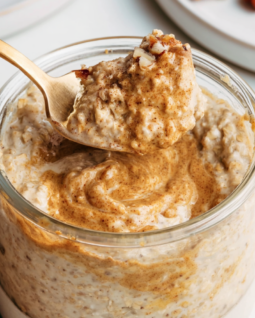 Pumpkin overnight oats recipe for a quick breakfast