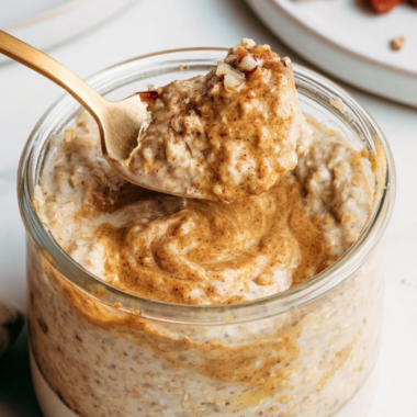 Pumpkin overnight oats recipe for a quick breakfast