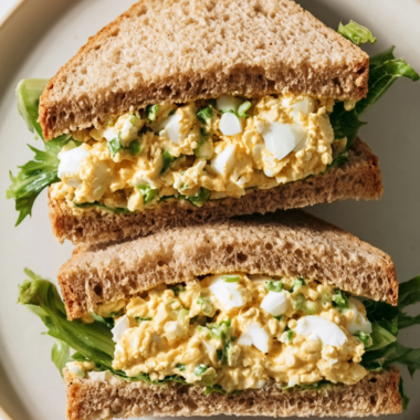 Egg salad sandwich
